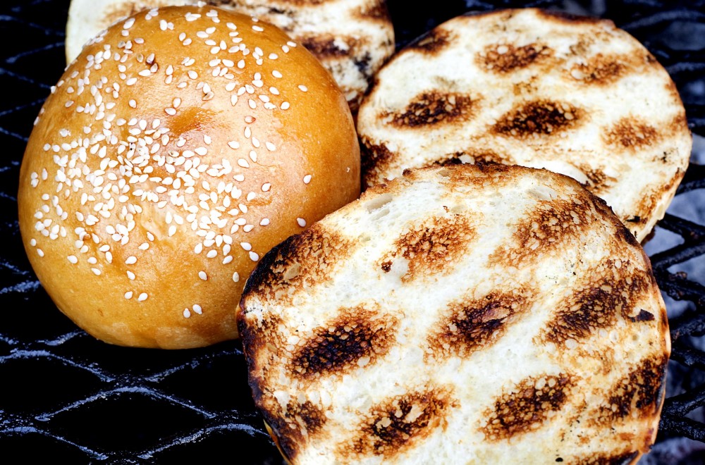 Ritzkjeks- og valnøttkake